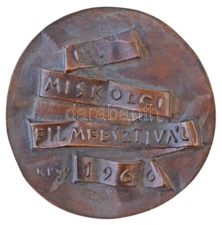Kiss Kovács Gyula (1922-1984) 1966. 'III. Miskolci Filmfesztivál 1966' kétoldalas, öntött Br emlékérem (97mm) T:2