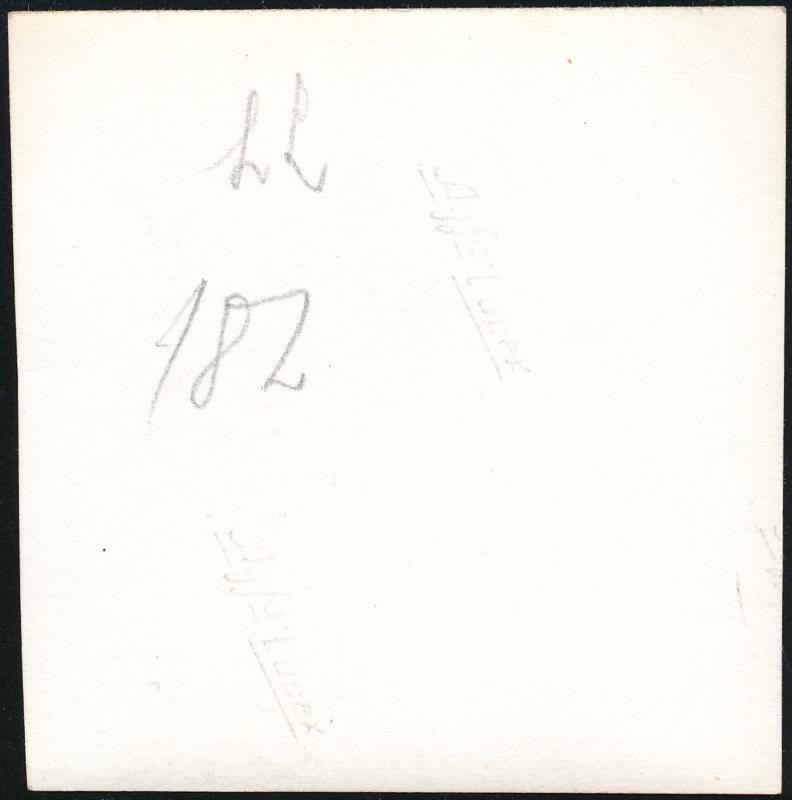 cca 1936 Kinszki Imre (1901-1945) budapesti fotóművész hagyatékából, jelzés nélküli vintage fotó (Gőzgép vontatása), 6,2x6,5 cm - Image 2