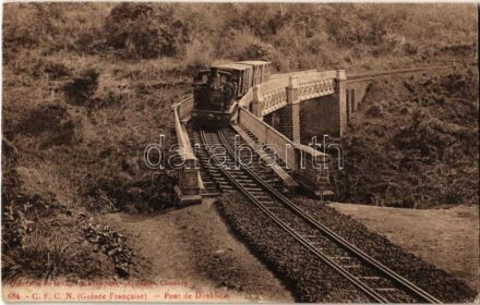 Conakry (Guinée Francais), Pont de Donkhéa / railway bridge with locomotive (EK)