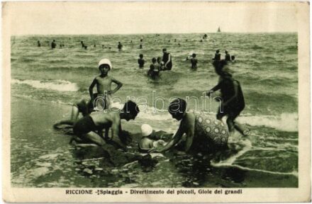 Riccione, Spiaggia, Divertimento dei piccoli, Gioie dei grandi / beach (EK)