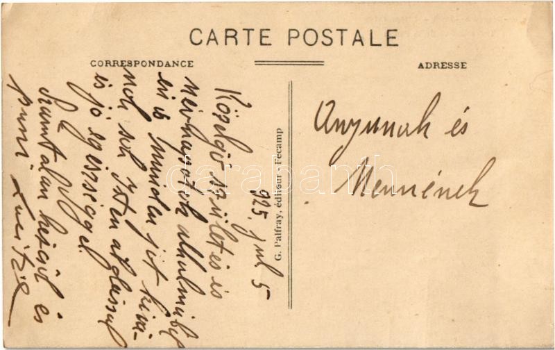 Saint-Pierre-en-Port, L'Hotel des Terrasses et de la Plage / beach, hotel, autobus - Image 2