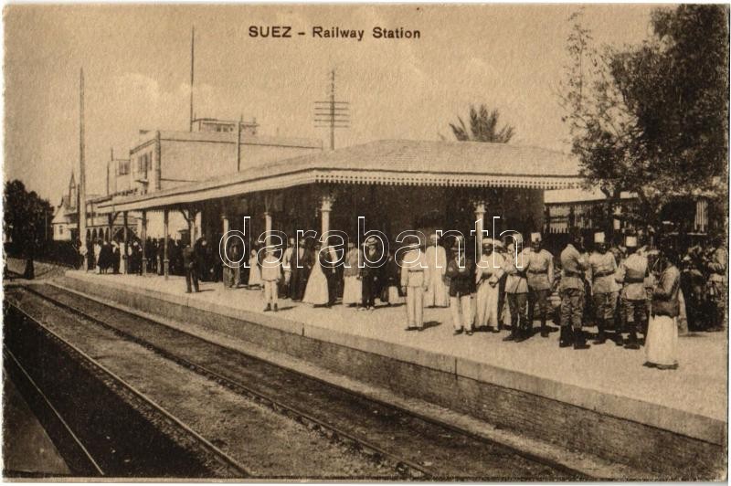 Suez, Railway station