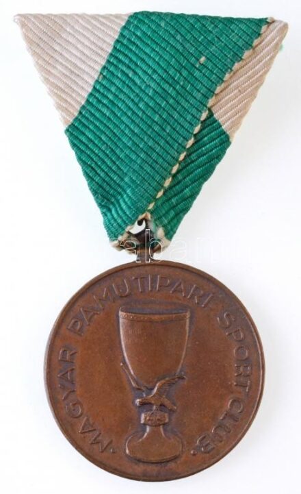 1940. 'Magyar Pamutipari Sport Club / Scitovszky Tibor Vándordíj' díjérem mellszalagon (41mm) T:2