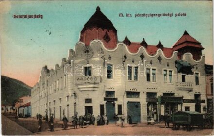 Sátoraljaújhely, M. kir. pénzügyigazgatósági palota, Kornstein Jenő, Schön Sándor, Kegyelet és Barna D. üzlete. Vasúti étterem kiadása 389.