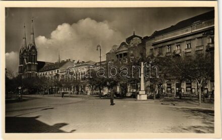 Békéscsaba, Szent István tér, rendőr, automobilok