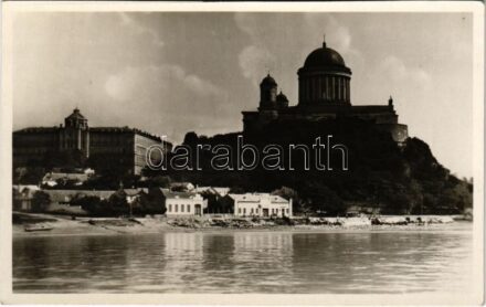 Esztergom, Bazilika, Papnevelde, Duna-parti házak, üzlet