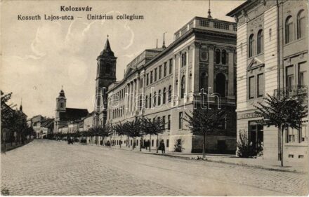 Kolozsvár, Cluj; Kossuth Lajos utca, Unitárius Collegium (kollégium), Unitárius templom, Kövendy üzlete. Pannonia Papíráruház kiadása / street view, Unitarian church and boarding school, college, shops