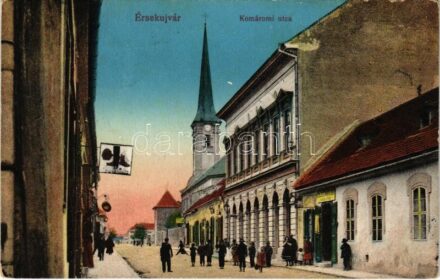 1915 Érsekújvár, Nové Zámky; Komáromi utca, üzletek. Vasúti Levelezőlapárusítás 22. sz. / street view, shops (Rb)