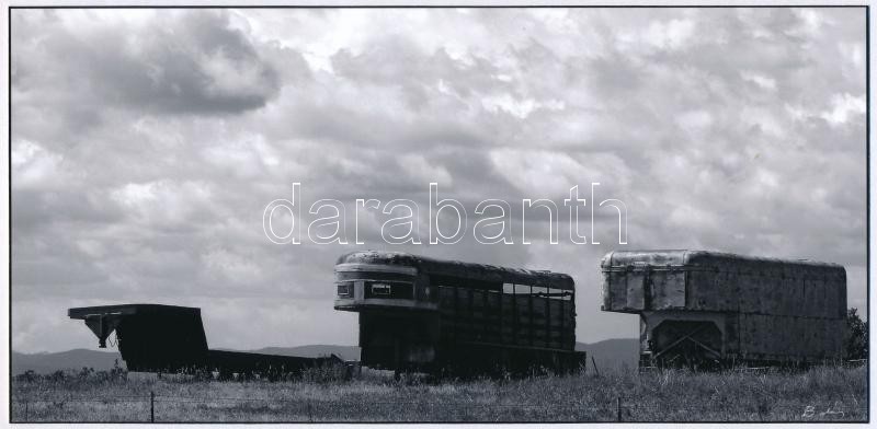 Balás István (1945- ): Állomás, művészi fotóprint, jelzett a fotón, 12×25 cm