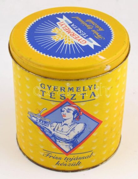 Gyermelyi fém doboz, enyhén kopottas állapotban, m: 17 cm