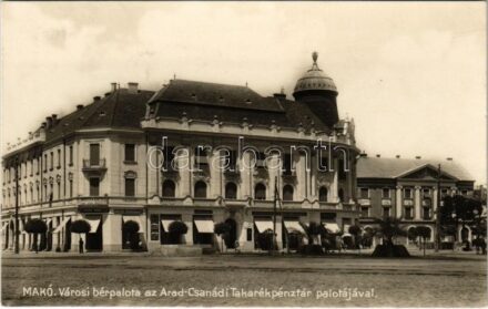 1929 Makó, Városi bérpalota az Arad-Csanádi Takarékpénztár palotájával, Sztancsul Dezső, Kocsis Mihály üzlete, Popper Gyula féle drogéria, gyógyszertár, Lélek cukrászda, Mayer virágüzlet, Dohányáruda