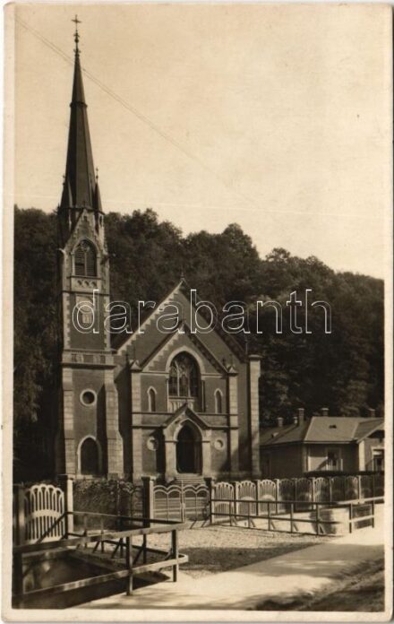 Ózd, evangélikus templom + ÓZD P.U.' (Rb)