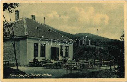1932 Sátoraljaújhely, Turista Otthon, reklámok a padok hátulján (Háztartási cikkek Asztalos Bélánál, Túrára a jó sütemény Stella, Weisz)