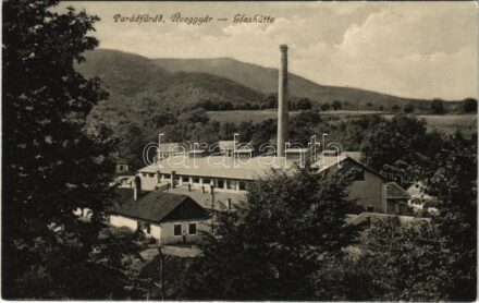 Parádfürdő, üveggyár