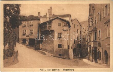 Hall i. Tirol, Naggelburg / street