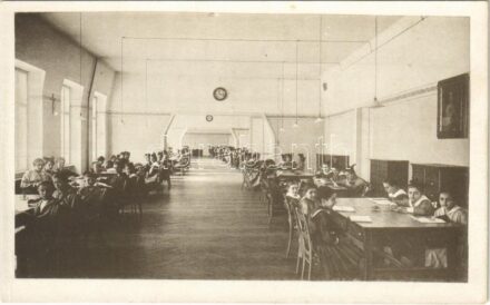 Kolozsvár, Cluj; Marianum, belső / girl school interior