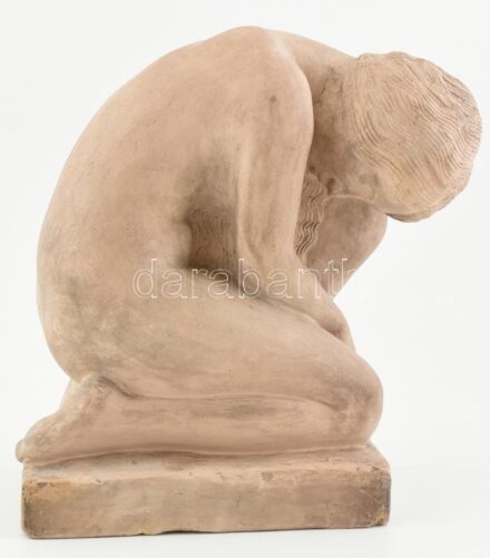 Gabay László (1897-1952): Térdelő női akt, festett kerámia, kopásnyomokkal, fejrésznél repedéssel, jelzett (Gabay), m: 23,5 cm