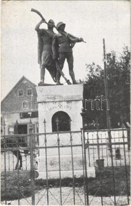Tokod, Hősök szobra, emlékmű. Balás János kiadása (EK)