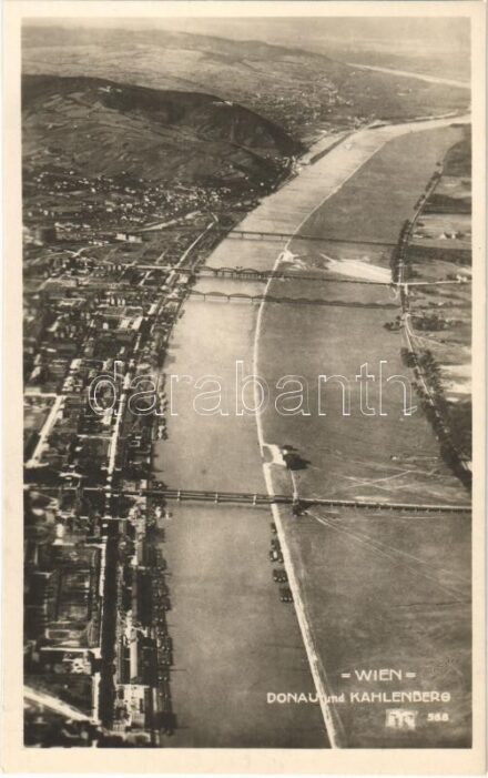 Wien, Vienna, Bécs; Donau und Kahlenberg