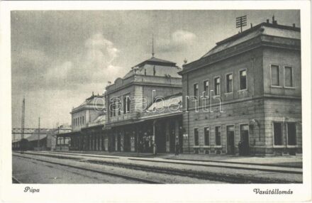 Pápa, vasútállomás