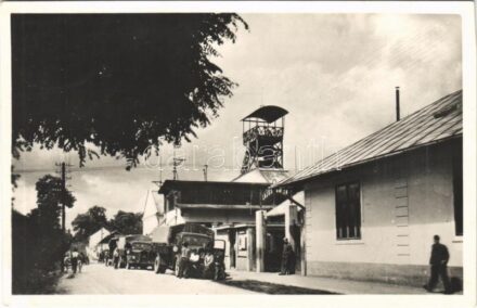 1941 Aknaszlatina, Slatinské Doly, Szolotvino, Solotvyno (Máramaros); Lajos bánya, sószállítás autóval. Knoll-foto / salt mine, salt transport by trucks (EK)