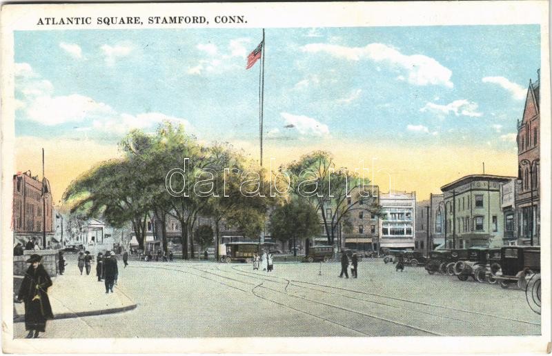 1922 Stamford (Connecticut), Atlantic Square, autobuses and automobiles, American flag (EB)