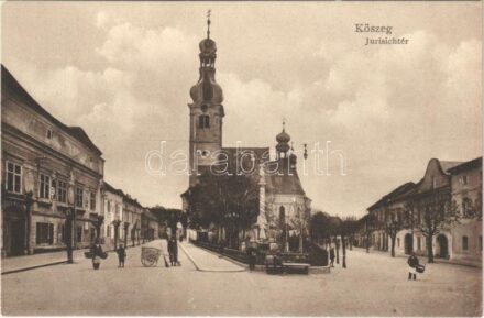 Kőszeg, Jurisich tér, templom, utcaseprő kézikocsival