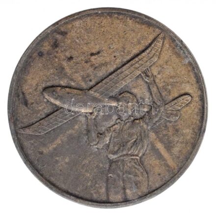 1943. 'M. Ae. SZ. (Magyar Aero Szövetség) Országos Modellverseny 1943' kétoldalas, ezüstözött Br díjérem (40mm) T:2-
