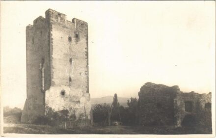 Nagyvázsony, Kinizsi vár. photo