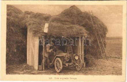 Eine originelle Garage / WWI German military automobile garage disguised
