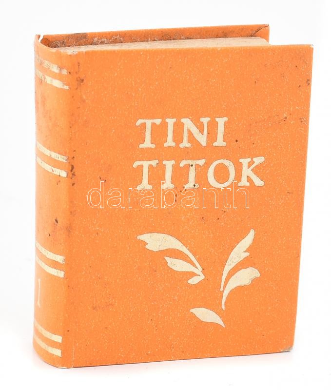 'Tini titok', minikönyv formájú napló, üres, kissé foltos borítóval és lapélekkel, 5x4 cm