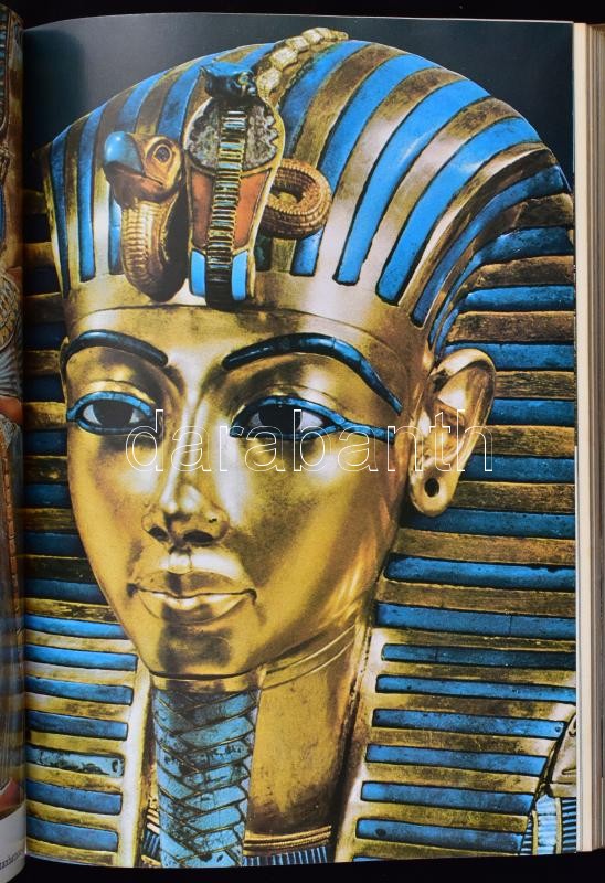 Kákosy László: Ré fiai. Az ókori Egyiptom története és kulturája. Bp., 1979, Gondolat. Kiadói egészvászon-kötés.