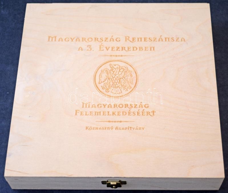 2000 Magyarország reneszánsza 3. évezredben - Magyarország Felemelkedéséért Közhasznú Alapítvány plakett, Göncz Árpád hagyatékából - Image 3