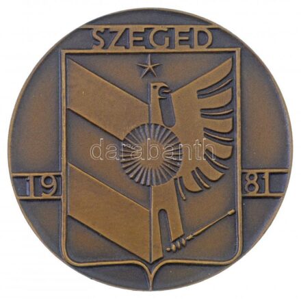 1981. 'Szeged 1981 / Huszonötödik Nemzetközi Maratoni Verseny' Br emlékérem (60mm) T:1-