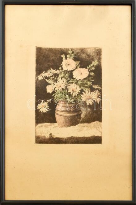 Kovács Júlia (1924-2007): Virágok. Színezett rézkarc, papír, jelzett, lap széle kissé foltos. Üvegezett fa keretben, 29×19 cm