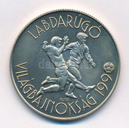 1988. 100Ft Cu-Ni-Zn 'Labdarúgó Világbajnokság 1990 - Két játékos' T:1 patina Adamo EM105