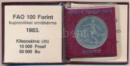 1982. 100Ft Cu-Ni 'Labdarúgó világbajnokság 1982' nem saját műbőr tokjában T:1 Adamo EM68
