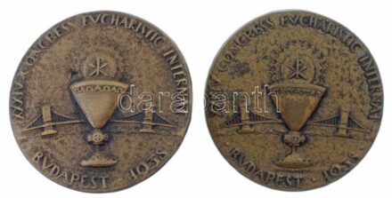 Madarassy Walter (1909-1994) 1938. 'XXXIV. Nemzetközi Eucharisztikus Kongresszus Budapest' Br gomblyukjelvény hátlapján 'Ludvig Bp.' gyártói jelzéssel (22mm) + 1938. 'XXXIV. Nemzetközi Eucharisztikus Kongresszus Budapest' Br kitűző