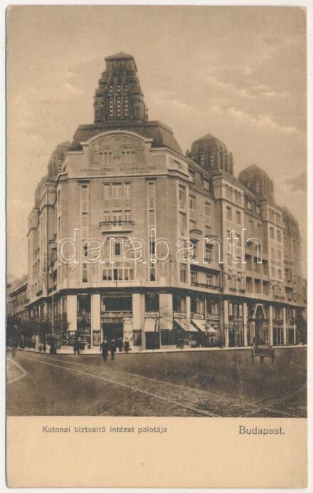 Budapest VII. Első Biztosító Intézet Katonai szolgálat esetére, élet és gyermekbiztosító társaság palotája, Kozma üzlete, villamossínek, Hungária biztosító részvénytársaság. Károly körút 3. (kicsit ázott / small wet damage)