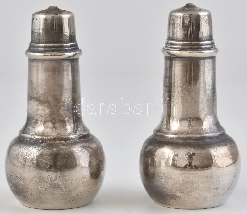 2 db alpakka só-/borsszóró, IS jelzéssel, kissé kopottas állapotban, m: 10,5 cm