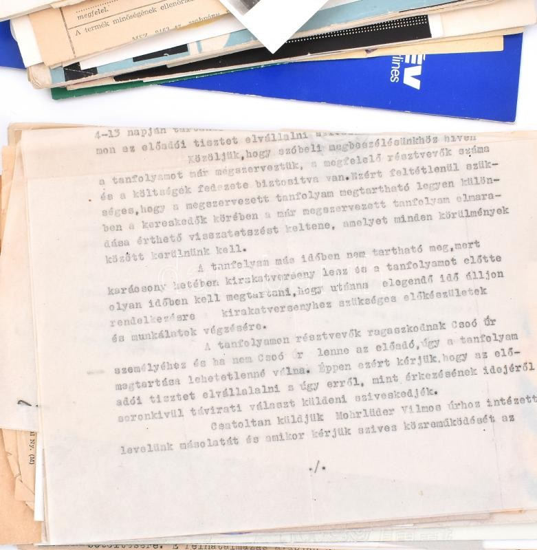 Vegyes nyomtatvány tétel: régi mosógép, rádió, porszívó, stb. prospektusok, rádió kapcsolási rajza, Alfa Romeo matricák, mozijegy, levélzáró, stb. - Image 2