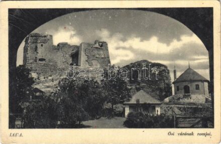 Léva, Levice; Ősi várának romjai. Hajdu foto / old castle ruins (EK)