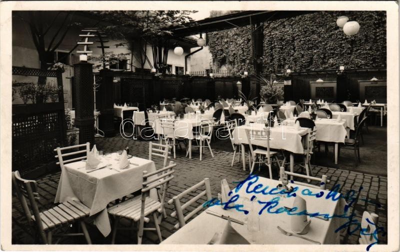 Budapest II. Hubertus vendéglő, étterem, belső. Kapás utca 36.