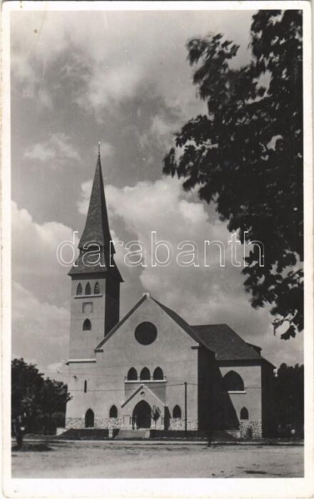 Debrecen, Mester utcai református templom. Berzéki photo