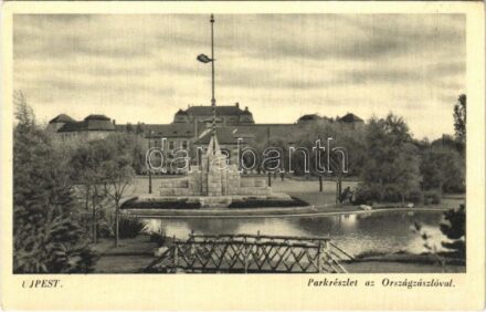 Budapest IV. Újpest, park és országzászló (EK)