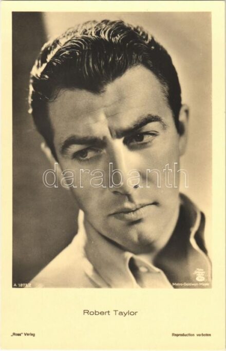 Robert Taylor. Metro-Goldwyn-Mayer (II. Világháború alatt hadirepülőgép oktató volt, több mint 80 filmben szerepelt, láncdohányos volt napi 3 doboz cigit szívott, fiatal korában tüdőrákban halt meg)