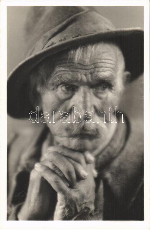 Csíkszentdomokos, Sandominic; Góbé tanulmányfej. Andory Aladics Zoltán mérnök felvétele. Csíkország visszatért / Transylvanian folklore