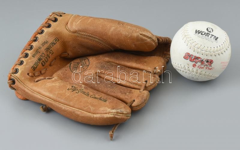 Pro Model japán bőr baseball kesztyű és Worth márkájú baseball labda, kopott.