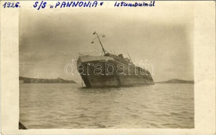 1926 SS 'PANNÓNIA' egycsavaros tengeri áruszállító gőzhajó Isztambulnál dőlés közben / Hungarian cargo steamship during overturning near Istanbul. photo