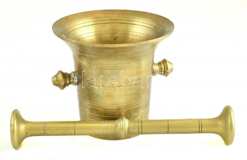 Réz mozsár törővel, kopásnyomokkal, m: 11,5cm,